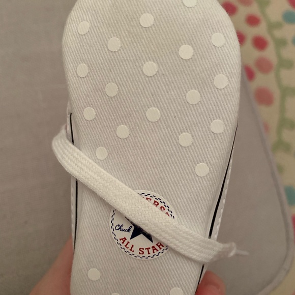 Brand new, crib converses - Picture 4 of 4